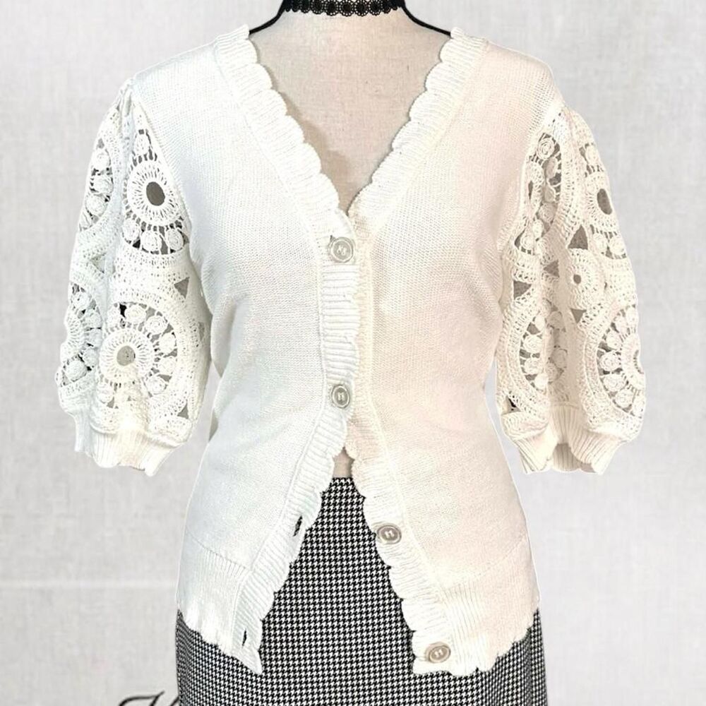 Cottagecore Chic Cozy White Button Top with Knit Sleeves